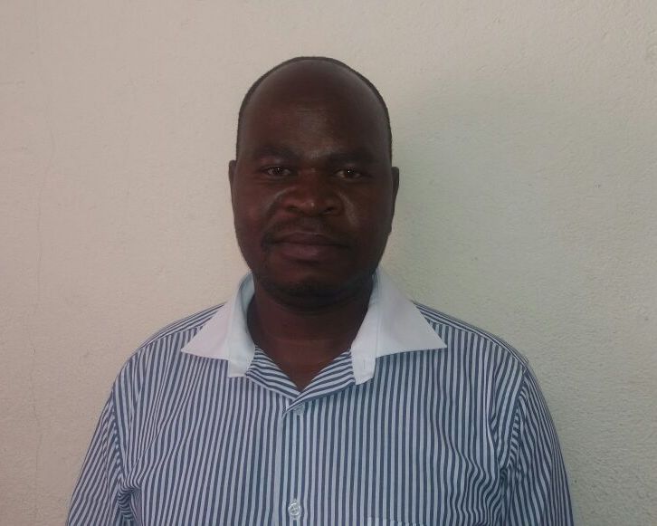 Mr  .F. Makaza