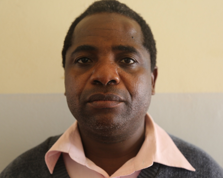 Dr  Anias Mutekwa