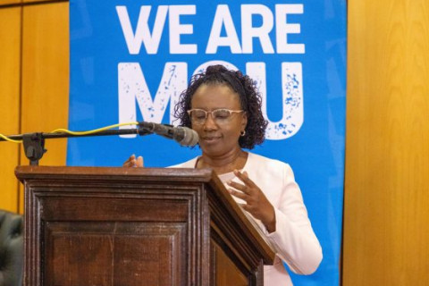 K1600_1F2A4220-560x416