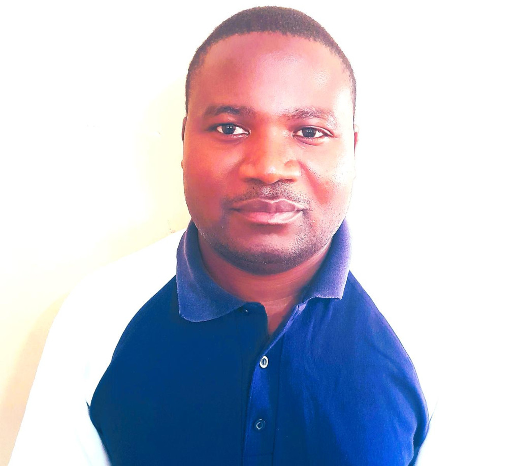 Dr Enock Ndawana